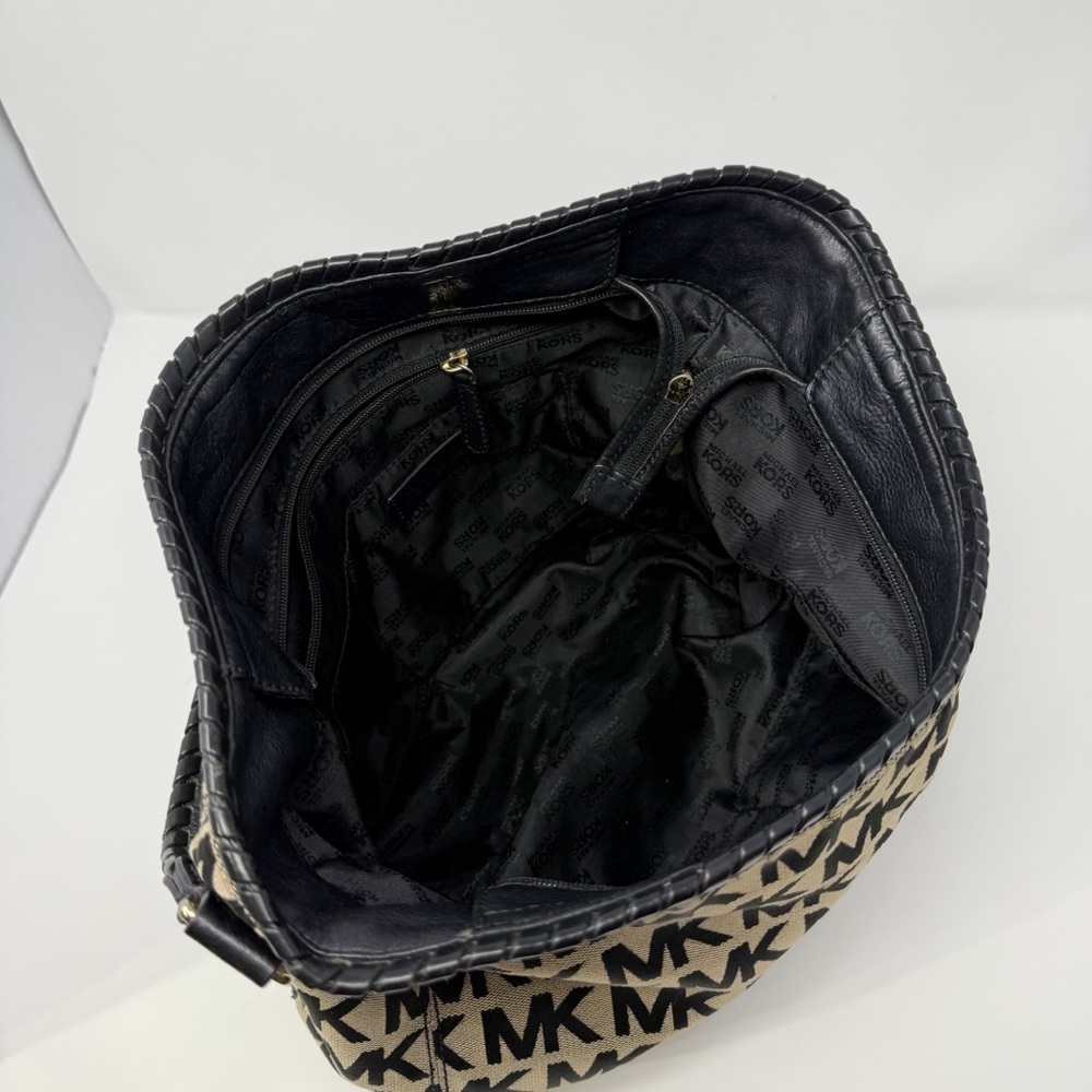 Michael Kors MK Logo Jacquard Hobo Shoulder Bag Black Tan Tassel Charm - Picture 5 of 16